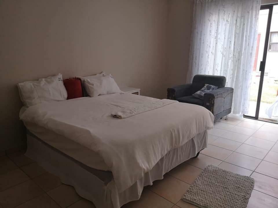 Stevens Guesthouse Swakopmund Δωμάτιο φωτογραφία