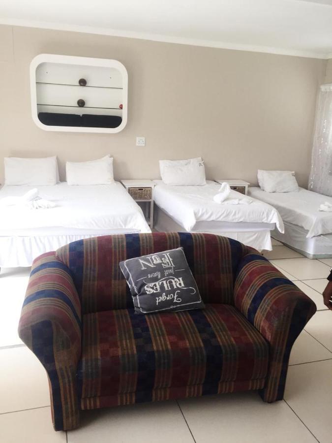 Stevens Guesthouse Swakopmund Εξωτερικό φωτογραφία
