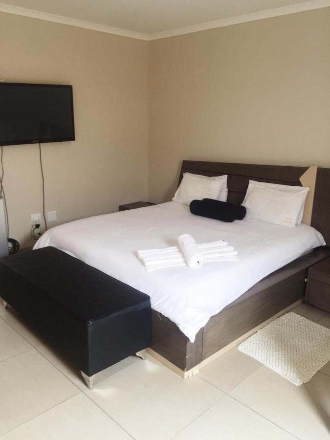 Stevens Guesthouse Swakopmund Εξωτερικό φωτογραφία
