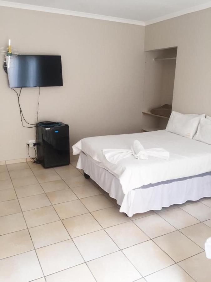Stevens Guesthouse Swakopmund Εξωτερικό φωτογραφία